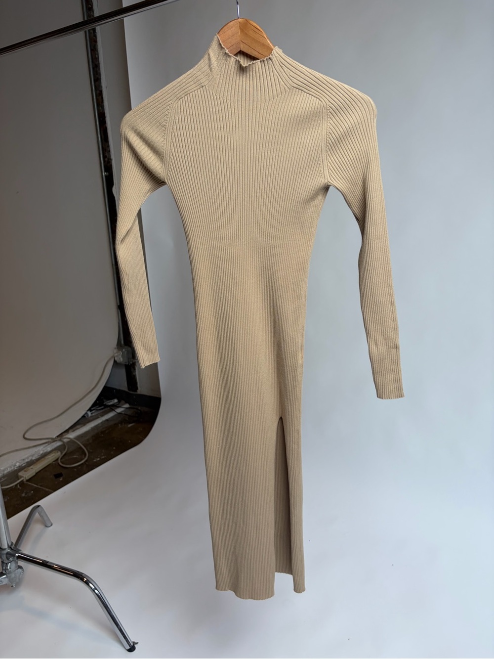Aritzia Wilfred Alchemy Ribbed Mock Neck Midi Dress Beige XS